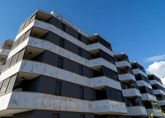 Luxury Apartment Domiel